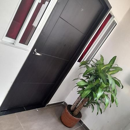 Apartaestudios El Jardin 2 Cali Habitación foto
